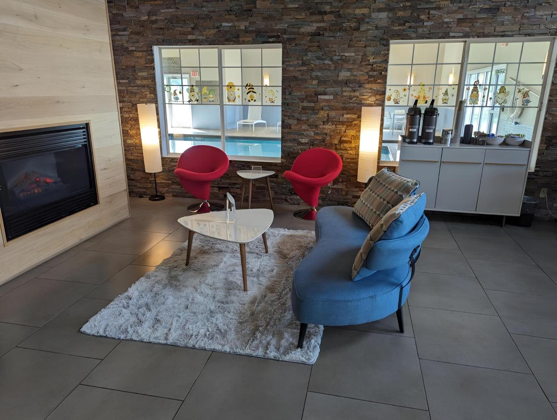 Country Inn & Suites By Radisson, Chippewa Falls, Wi Εξωτερικό φωτογραφία